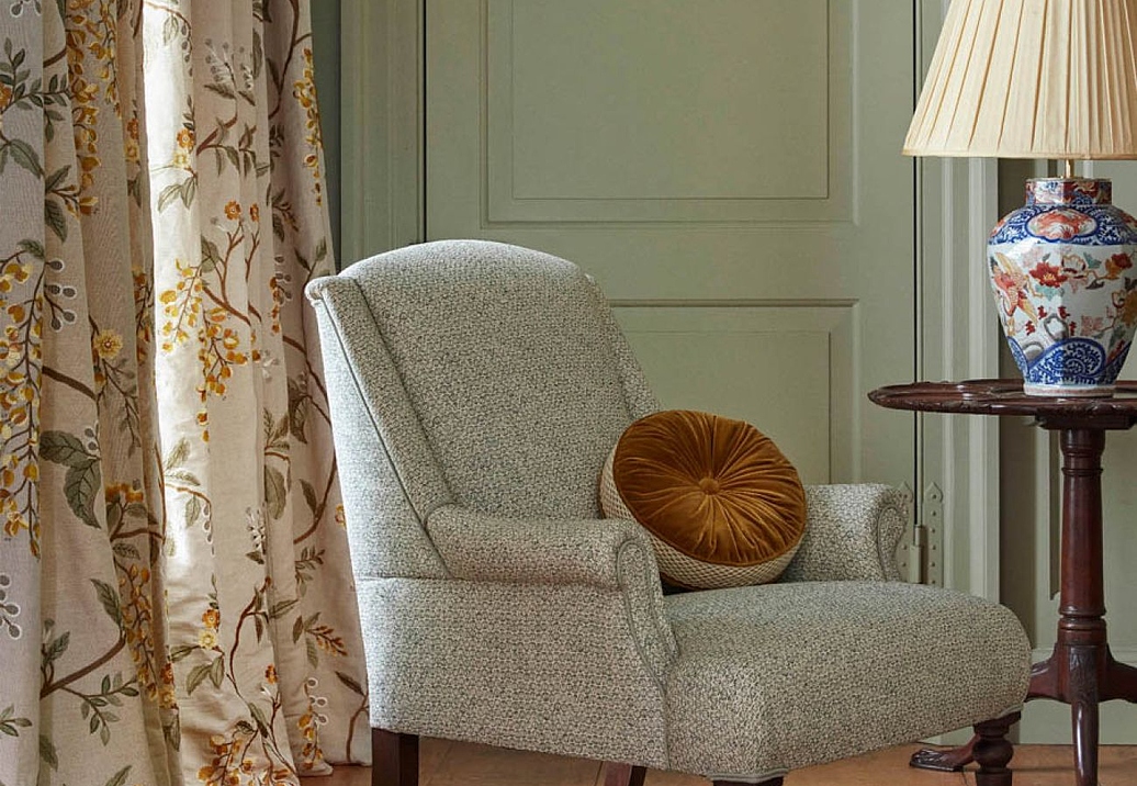Ткань James Hare Orangery 31674/01