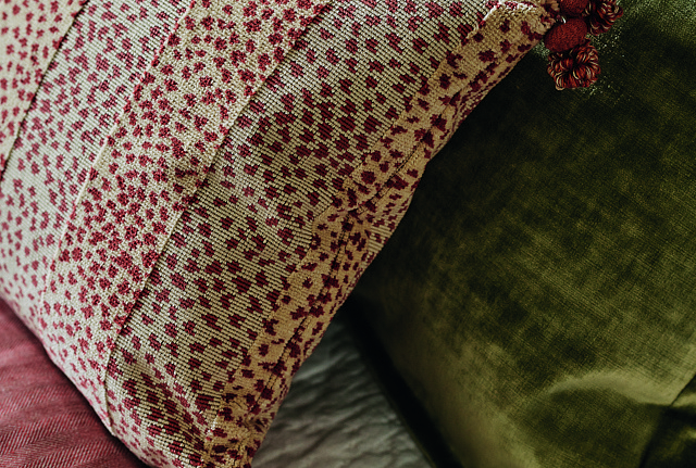 Ткань Colefax and Fowler Colour Library Red O3051/04