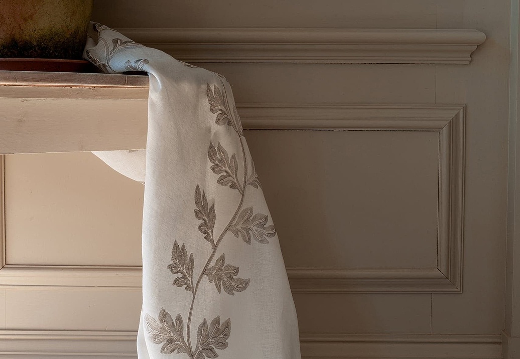 Ткань Colefax and Fowler Carissa Sheers F4616/03