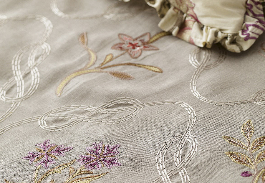 Ткань Morris & Co Archive Embroideries 230199