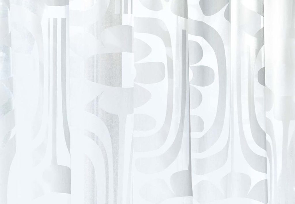 Ткань Orla Kiely Wovens-Volume One SheerClimbingDaisy/White