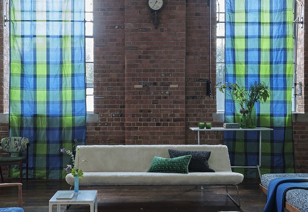 Ткань Designers Guild Minakari FDG2992/01