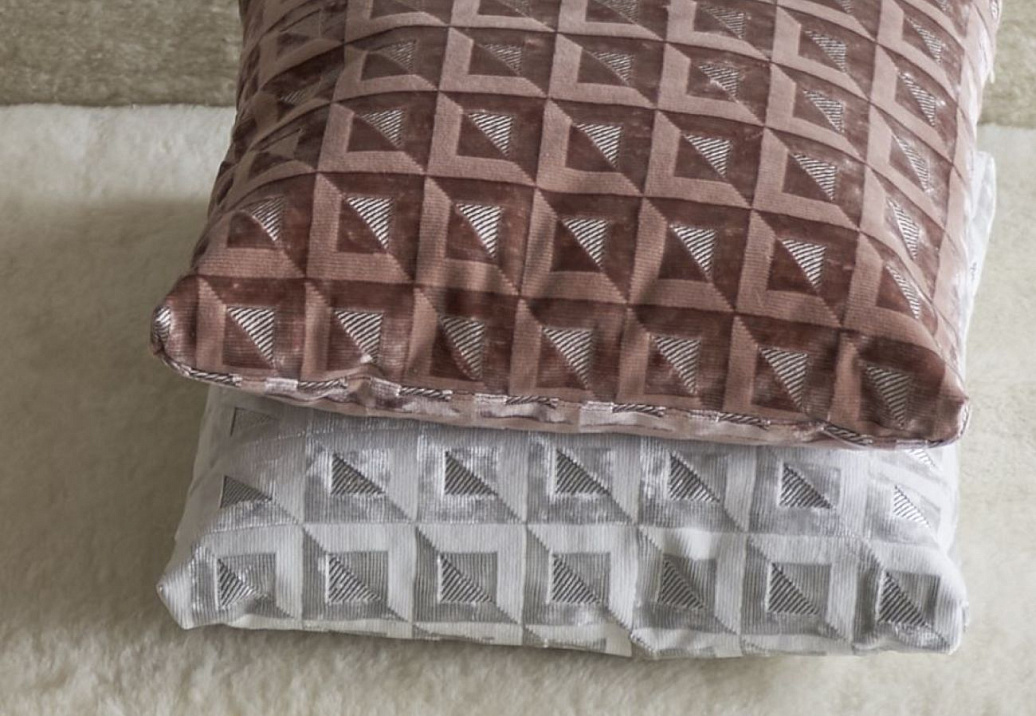 Ткань Designers Guild Monserrate FDG2971/10