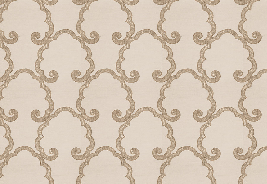 Ткань Fabricut Silk Nuances Natural Caviezel cloud/Fawn