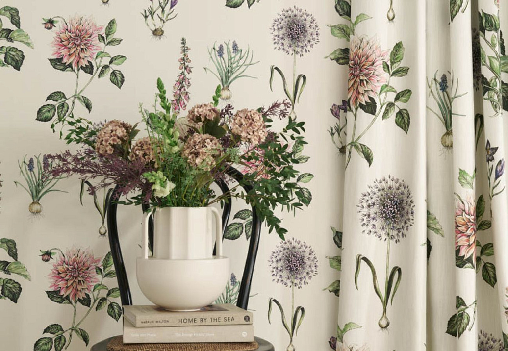 Обои Clarke & Clarke Secret Garden W0197/05