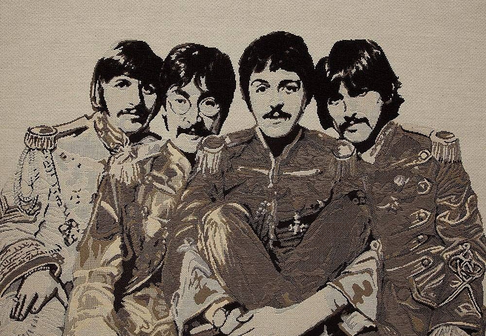 Ткань Andrew Martin The Beatles FAB4 Large/Ecru