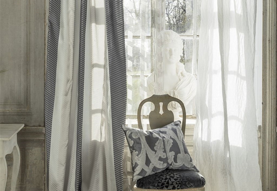 Ткань Designers Guild Loggia FDG2347/03