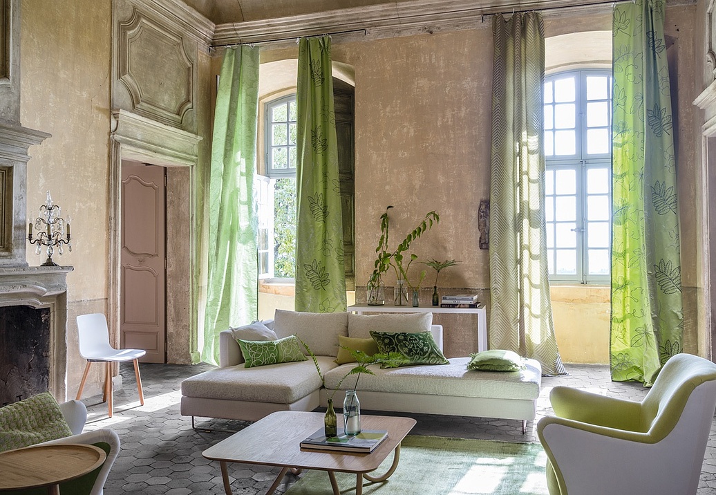 Ткань Designers Guild Tulleries Damask FDG2452/01