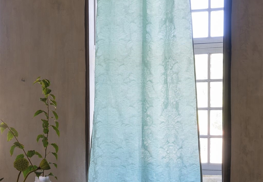 Ткань Designers Guild Tulleries Damask FDG2452/02