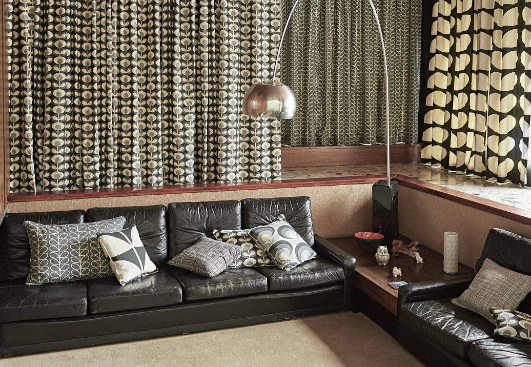 Ткань Orla Kiely Prints-Volume One OvalFlower/CoolGrey