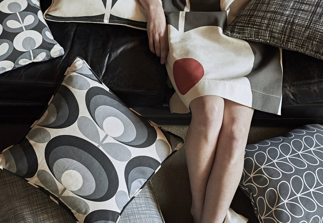 Ткань Orla Kiely Prints-Volume One SeventiesFlowerOval/CoolGrey