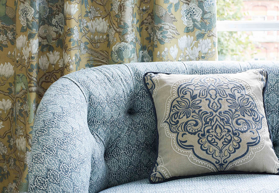 Ткань GP & J Baker Keswick Embroideries BF10767/3