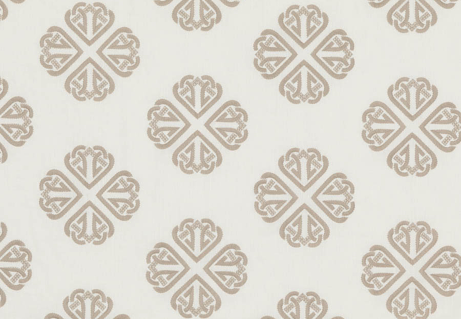 Ткань GP & J Baker Keswick Embroideries BF10768/1
