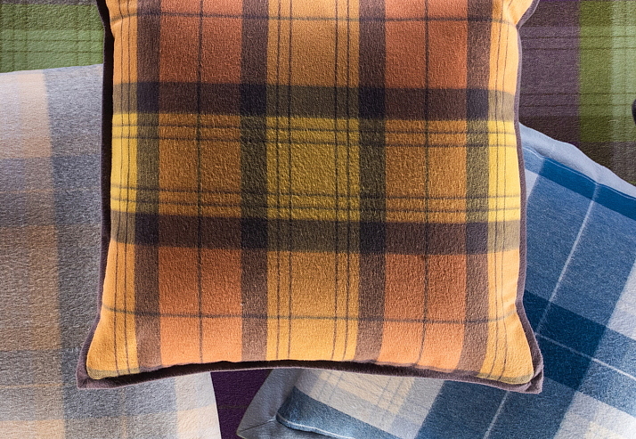 Ткань Sandra Jordan Prima Alpaca Plaid P108