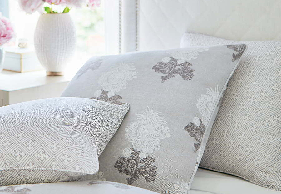 Ткань Thibaut Chestnut Hill F972605
