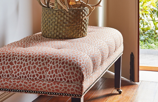 Ткань Thibaut Woven Resource vol.10 Menagerie W80424