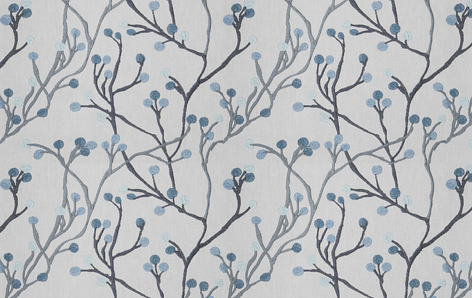 Американская ткань Fabricut, коллекция Chromatics Vol.XXV Indigo, артикул Tanka buds/Bluebird