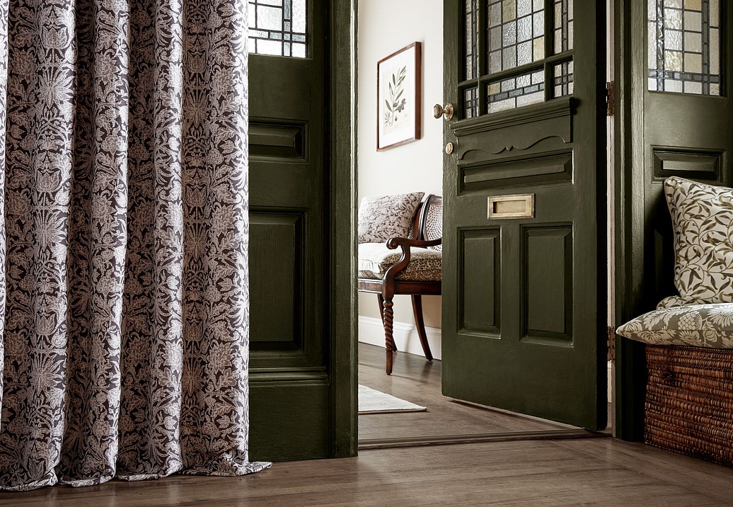 Ткань Ashley Wilde Roseberry Manor Riverhill/Plum