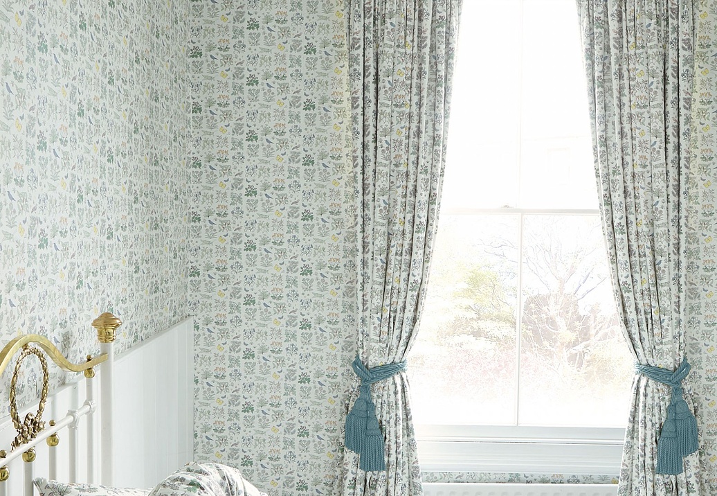 Панно и фотообои House Of Hackney London 1 Voysey's Garden/Off White