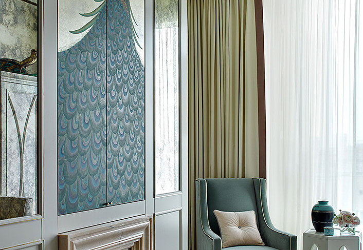 Обои De Gournay Japanese & Korean Whistler Peacocks/K-15