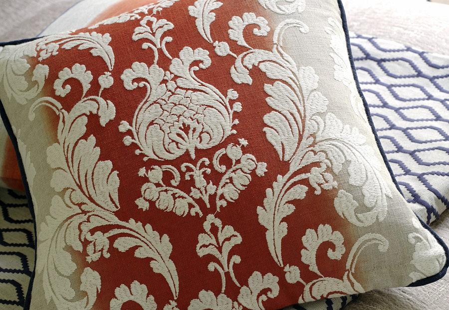 Ткань Clarke & Clarke Traviata F0705/04